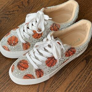 Betsey Johnson 🏀Women's rhinestone Sneakers size 9